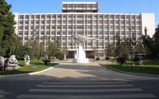 北京大学国际关系学院怎么样_就业前景如何