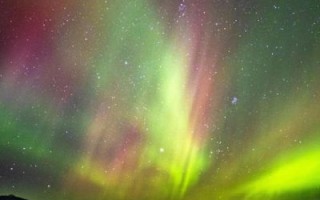 拍摄极光用什么镜头_极光摄影镜头推荐