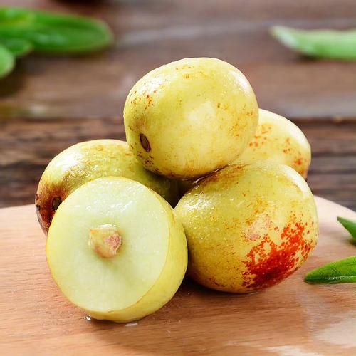 孕妇吃冬枣对胎儿好吗_孕妇吃冬枣的好处与禁忌-第1张图片-星辰妙记