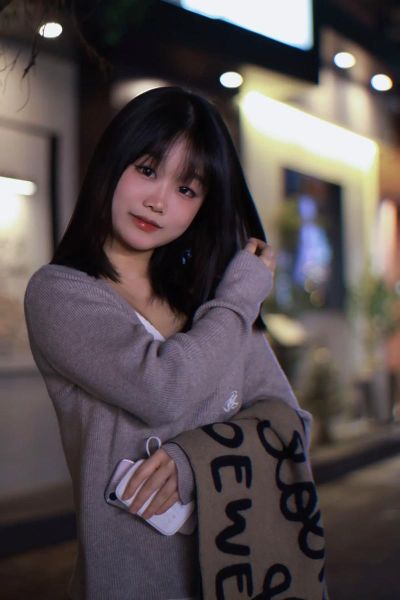 1.8光圈镜头适合拍什么_夜景人像怎么调-第1张图片-星辰妙记