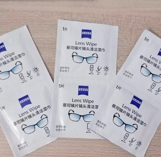 镜头纸擦镜头会刮花吗_如何正确使用镜头纸-第3张图片-星辰妙记