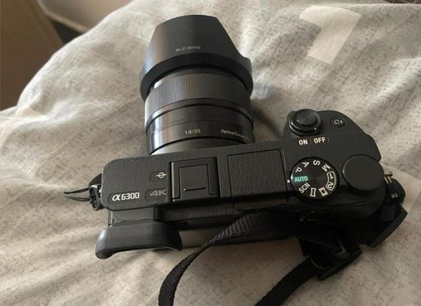 索尼e35镜头值得买吗_索尼e35和适马30对比-第2张图片-星辰妙记