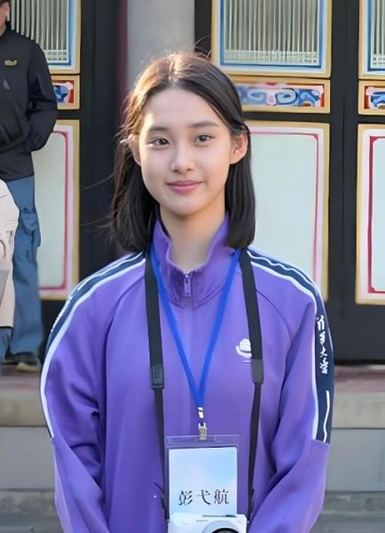 清华大学校花是谁_清华大学校花评选标准-第1张图片-星辰妙记 清华大学校花是谁_清华大学校花评选标准-第1张图片-星辰妙记