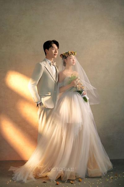 婚纱照镜头怎么选_婚纱照镜头推荐-第3张图片-星辰妙记