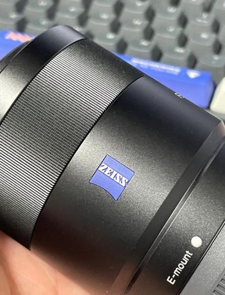 蔡司镜头怎么样_蔡司镜头值得买吗-第1张图片-星辰妙记