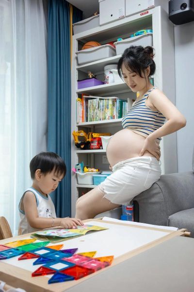 大宝和二胎孕妇照怎么拍_孕妇照风格推荐-第2张图片-星辰妙记