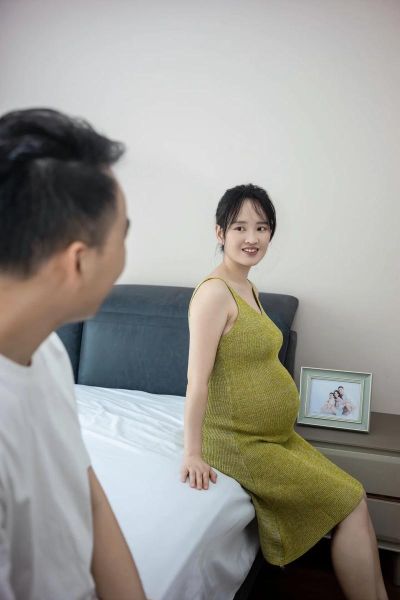 大宝和二胎孕妇照怎么拍_孕妇照风格推荐-第1张图片-星辰妙记