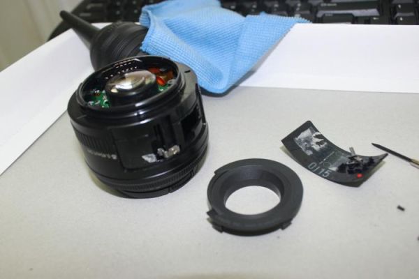 佳能镜头进灰怎么办_如何自己清理-第3张图片-星辰妙记