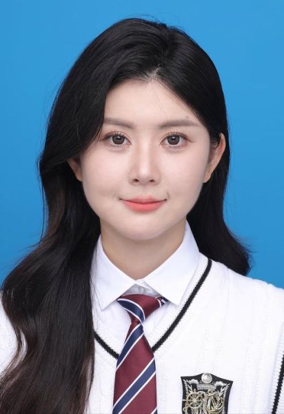 大学证件照有什么要求_证件照背景颜色-第1张图片-星辰妙记