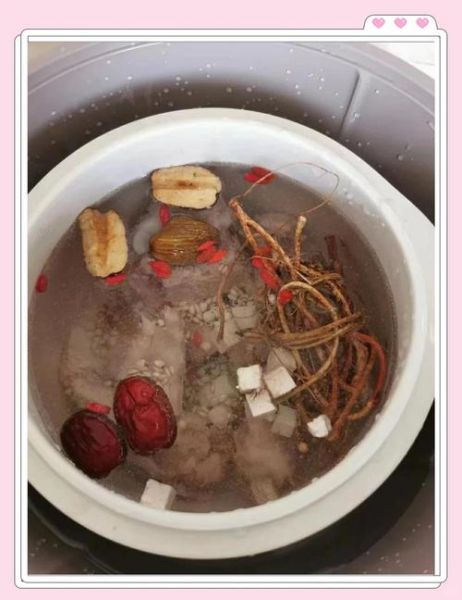 孕妇可以喝五指毛桃汤吗_孕期喝五指毛桃汤注意事项-第2张图片-星辰妙记 孕妇可以喝五指毛桃汤吗_孕期喝五指毛桃汤注意事项-第2张图片-星辰妙记