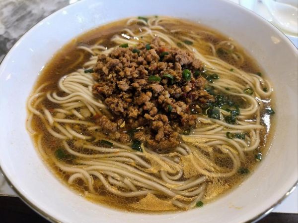 孕妇梦见吃面条是什么意思_孕妇梦见吃面条生男生女-第2张图片-星辰妙记