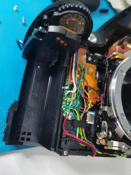 d90换镜头教程_尼康d90镜头怎么拆-第1张图片-星辰妙记