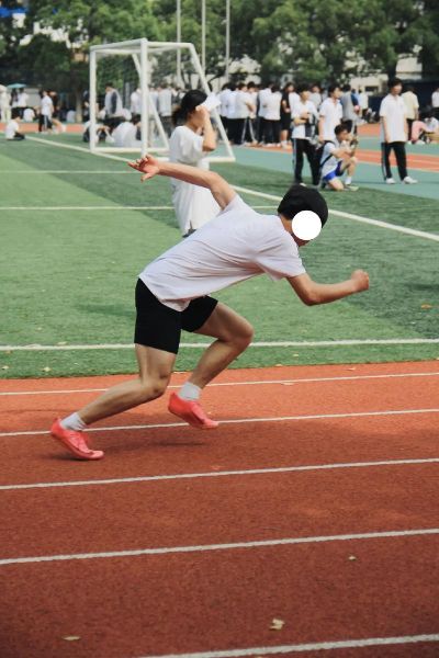 运动镜头怎么拍_运动镜头拍摄技巧-第1张图片-星辰妙记 运动镜头怎么拍_运动镜头拍摄技巧-第1张图片-星辰妙记