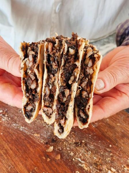 孕妇能吃梅干菜饼吗_梅干菜饼对胎儿有影响吗-第1张图片-星辰妙记 孕妇能吃梅干菜饼吗_梅干菜饼对胎儿有影响吗-第1张图片-星辰妙记