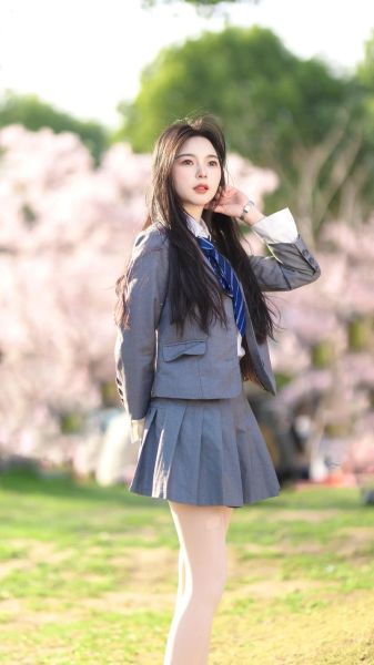 人像镜头怎么选_50mm和85mm哪个更适合拍人像-第1张图片-星辰妙记 人像镜头怎么选_50mm和85mm哪个更适合拍人像-第1张图片-星辰妙记