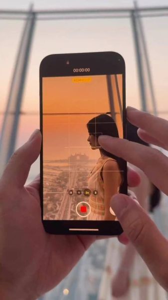 如何用手机拍出最美好的镜头_手机摄影技巧分享-第1张图片-星辰妙记 如何用手机拍出最美好的镜头_手机摄影技巧分享-第1张图片-星辰妙记