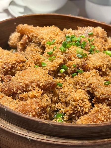 孕妇能吃粉蒸肉吗_粉蒸肉孕妇食用禁忌-第1张图片-星辰妙记