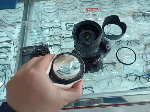 镜头长霉怎么处理_镜头长霉会损坏镜片吗-第2张图片-星辰妙记