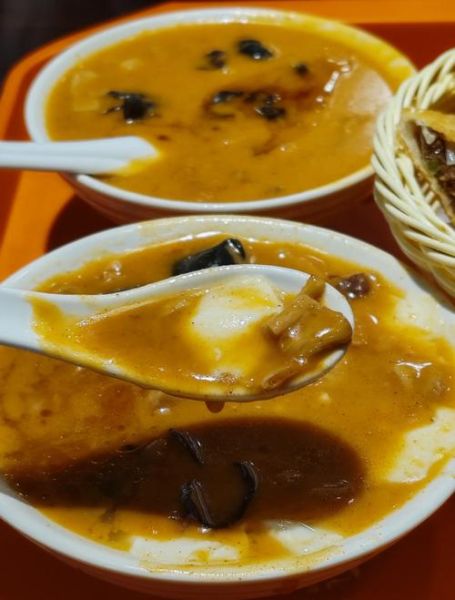 孕妇能喝胡辣汤吗_孕妇喝胡辣汤对胎儿有影响吗-第2张图片-星辰妙记