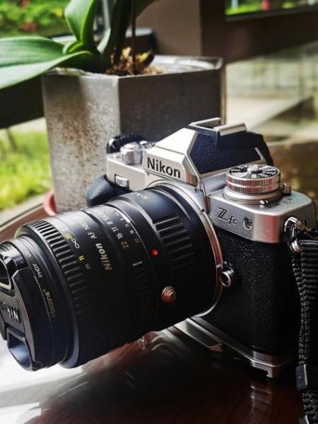 老镜头值得买吗_老镜头怎么选-第1张图片-星辰妙记