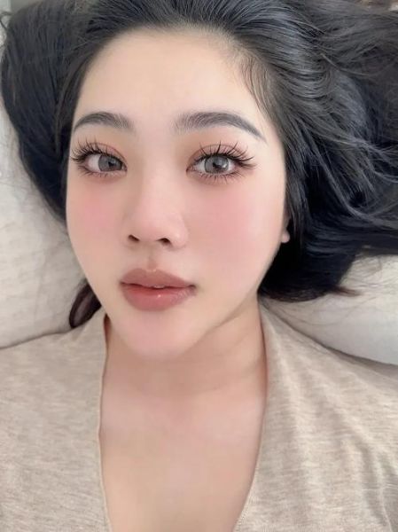 孕妇7个月可以种睫毛吗_孕晚期种睫毛安全吗-第2张图片-星辰妙记 孕妇7个月可以种睫毛吗_孕晚期种睫毛安全吗-第2张图片-星辰妙记