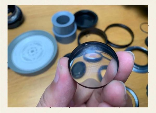 镜头脱模怎么办_镜头脱模修复方法-第1张图片-星辰妙记 镜头脱模怎么办_镜头脱模修复方法-第1张图片-星辰妙记