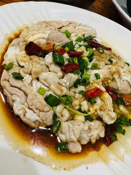 孕妇可以吃猪脑花吗_孕期吃猪脑花安全吗-第1张图片-星辰妙记 孕妇可以吃猪脑花吗_孕期吃猪脑花安全吗-第1张图片-星辰妙记