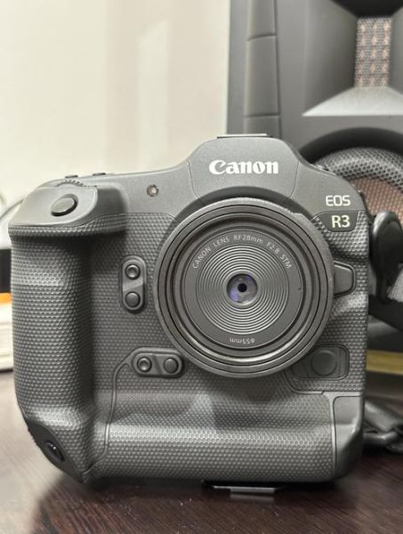 佳能广角定焦镜头哪款好_怎么选-第1张图片-星辰妙记