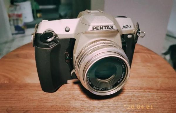 宾得三饼干镜头怎么选_DA21还是FA43-第1张图片-星辰妙记