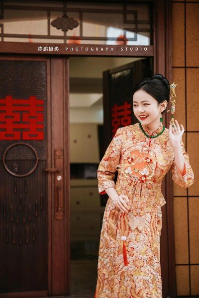 婚礼跟拍用什么镜头好_婚礼摄影镜头推荐-第1张图片-星辰妙记