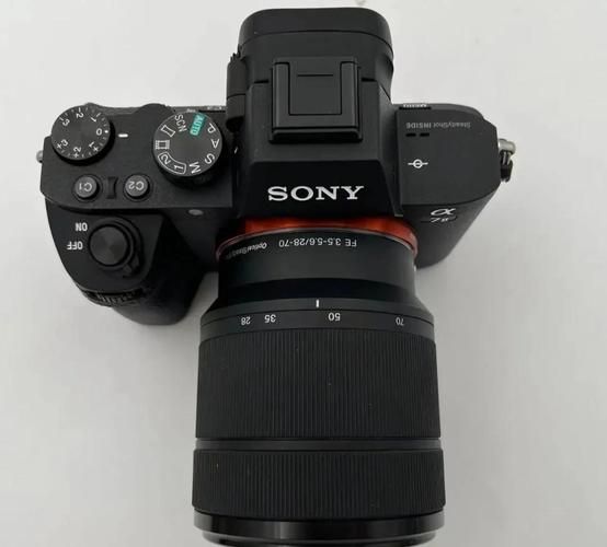 索尼a7m2镜头怎么选_索尼a7m2镜头推荐-第1张图片-星辰妙记 索尼a7m2镜头怎么选_索尼a7m2镜头推荐-第1张图片-星辰妙记