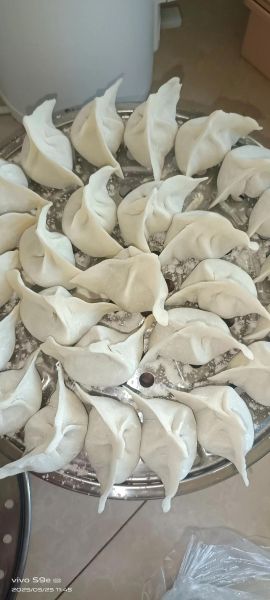 孕妇梦见吃饺子是什么意思_孕妇梦见吃饺子生男生女-第2张图片-星辰妙记